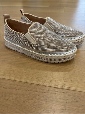 EUC muguan Sneakers 245 (7.5 - 8)